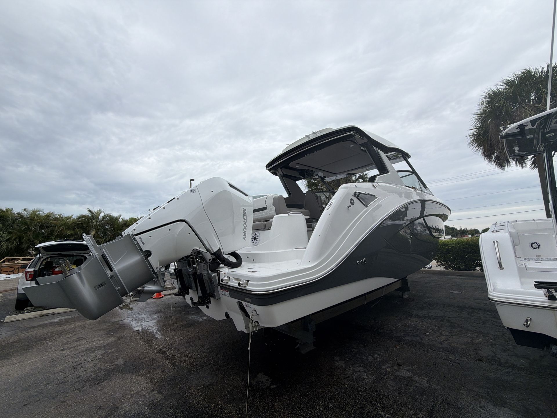 2026 Hurricane 3200SD - 10