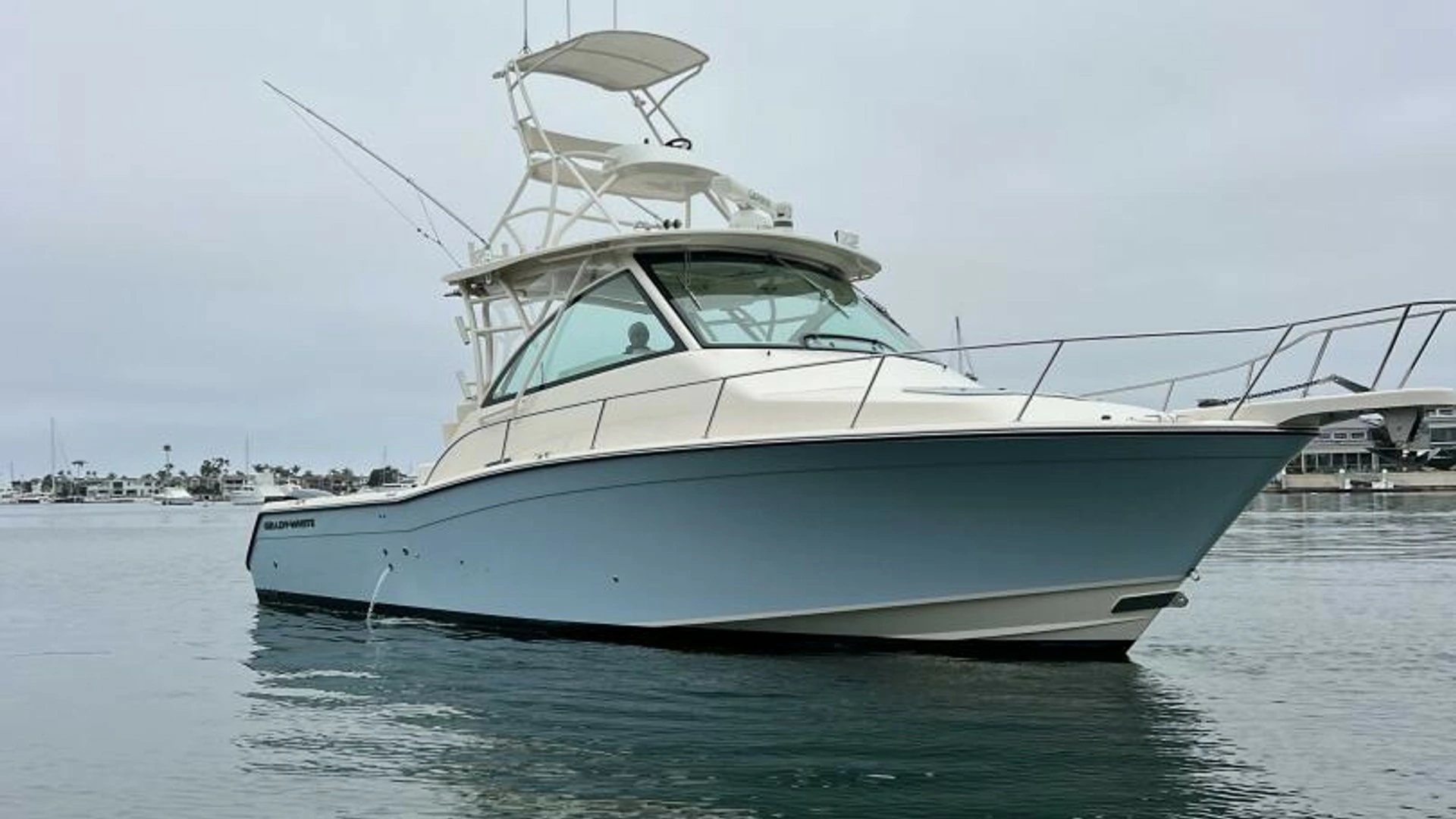 2018 Grady-White 370 Express - Image 32