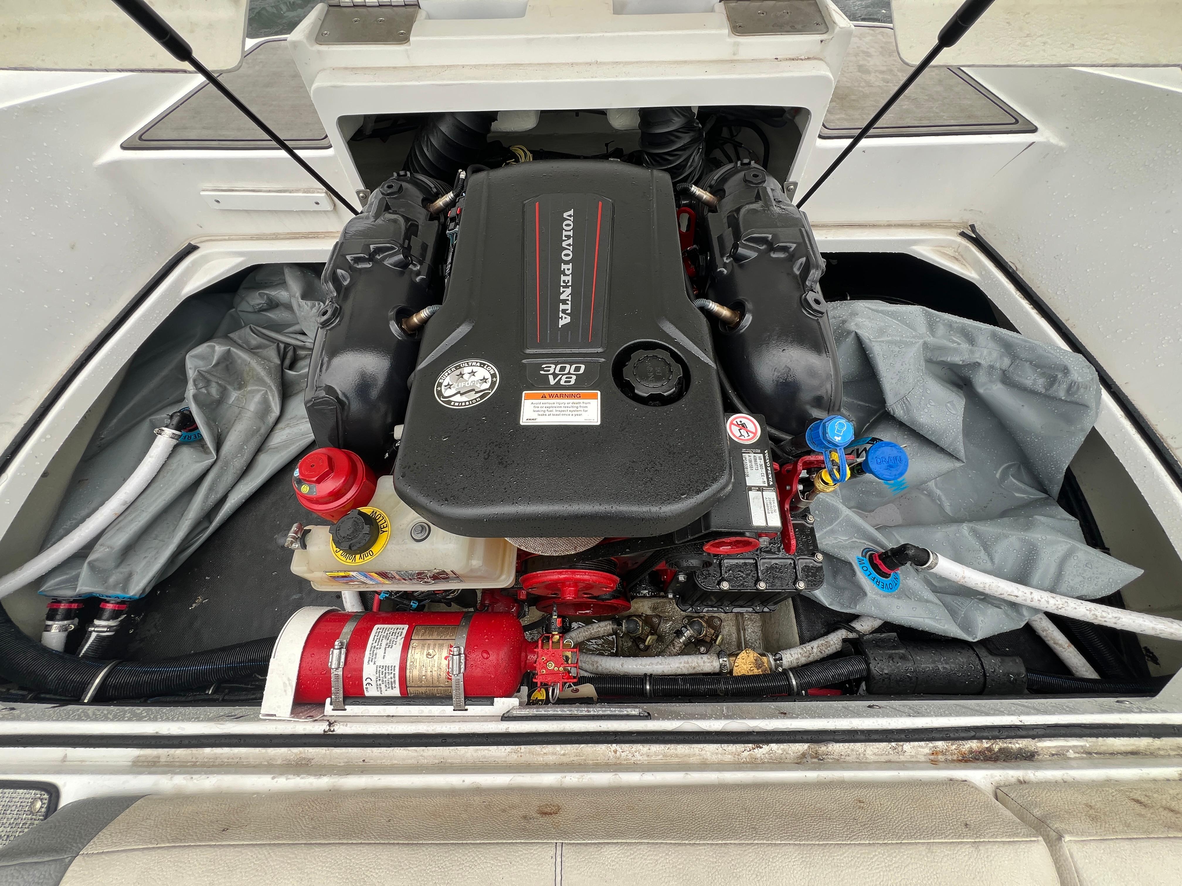 2020 Cobalt CS23 Surf - 21