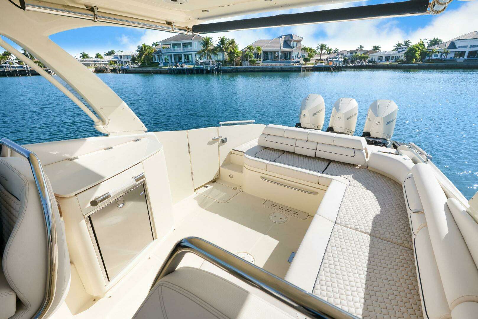 2021 Chris-Craft Launch 35 GT OB - Image 31