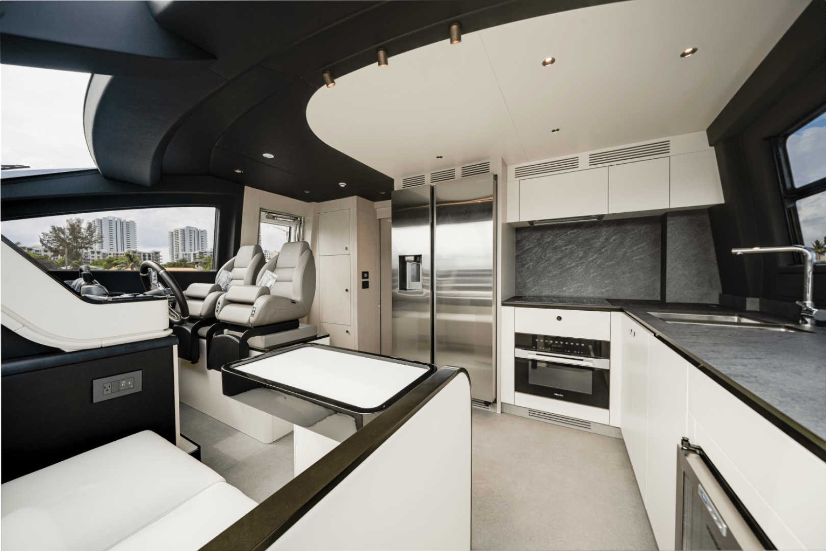 2026 Azimut Fly 78 - Image 71