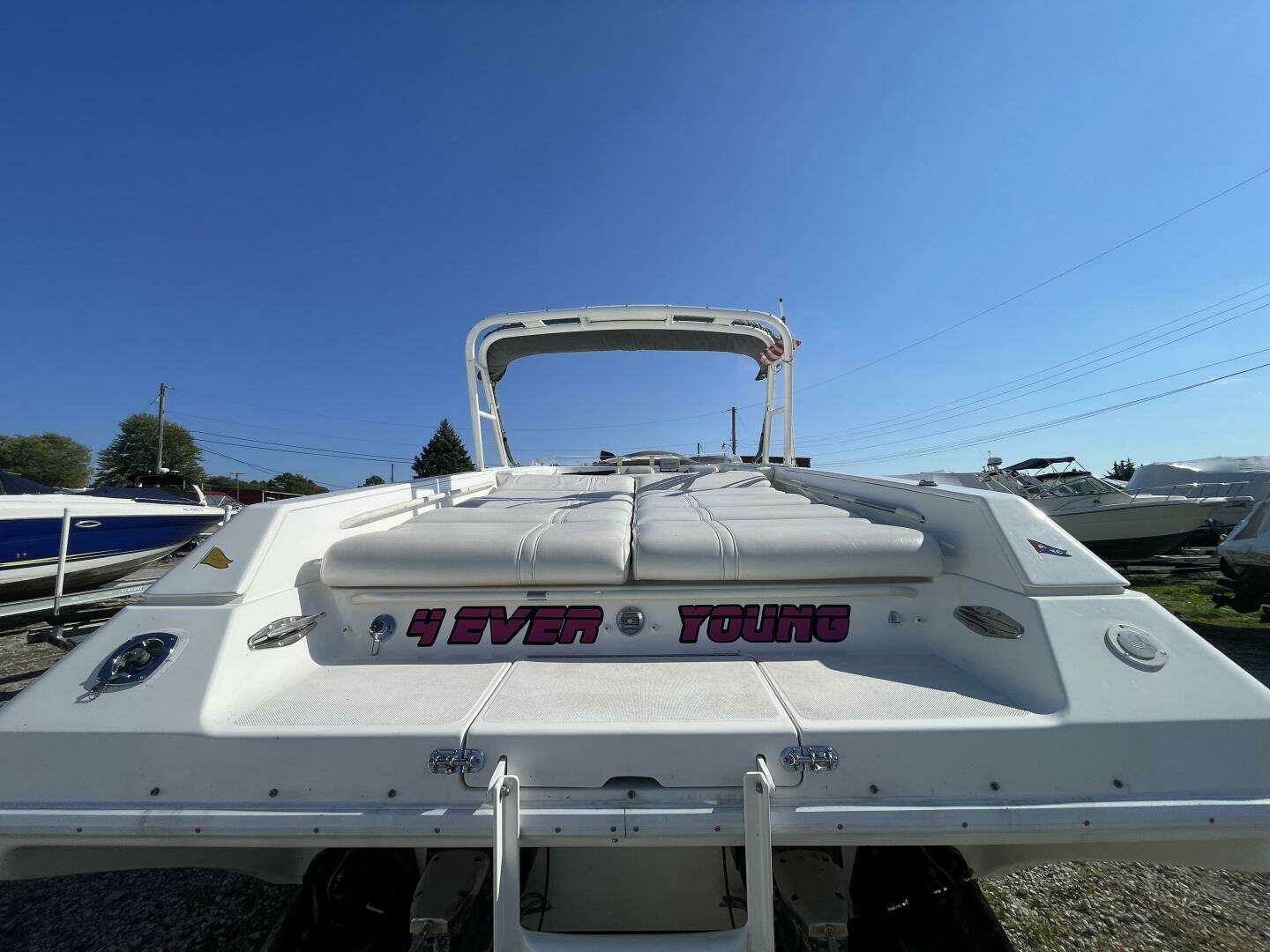 1993 Fountain 38 Sport Cruiser - Image 15