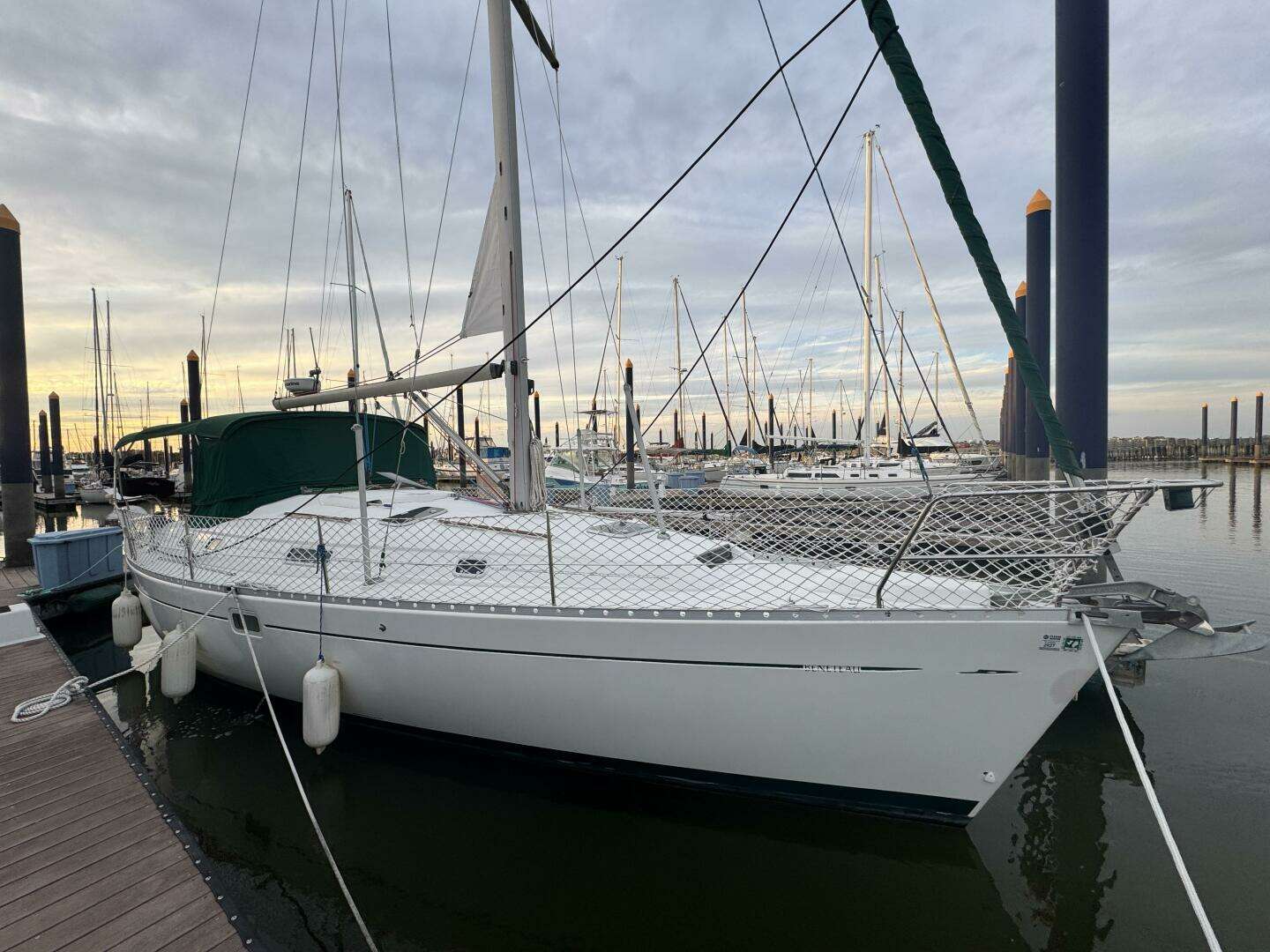 1999 Beneteau 381 - Image 5