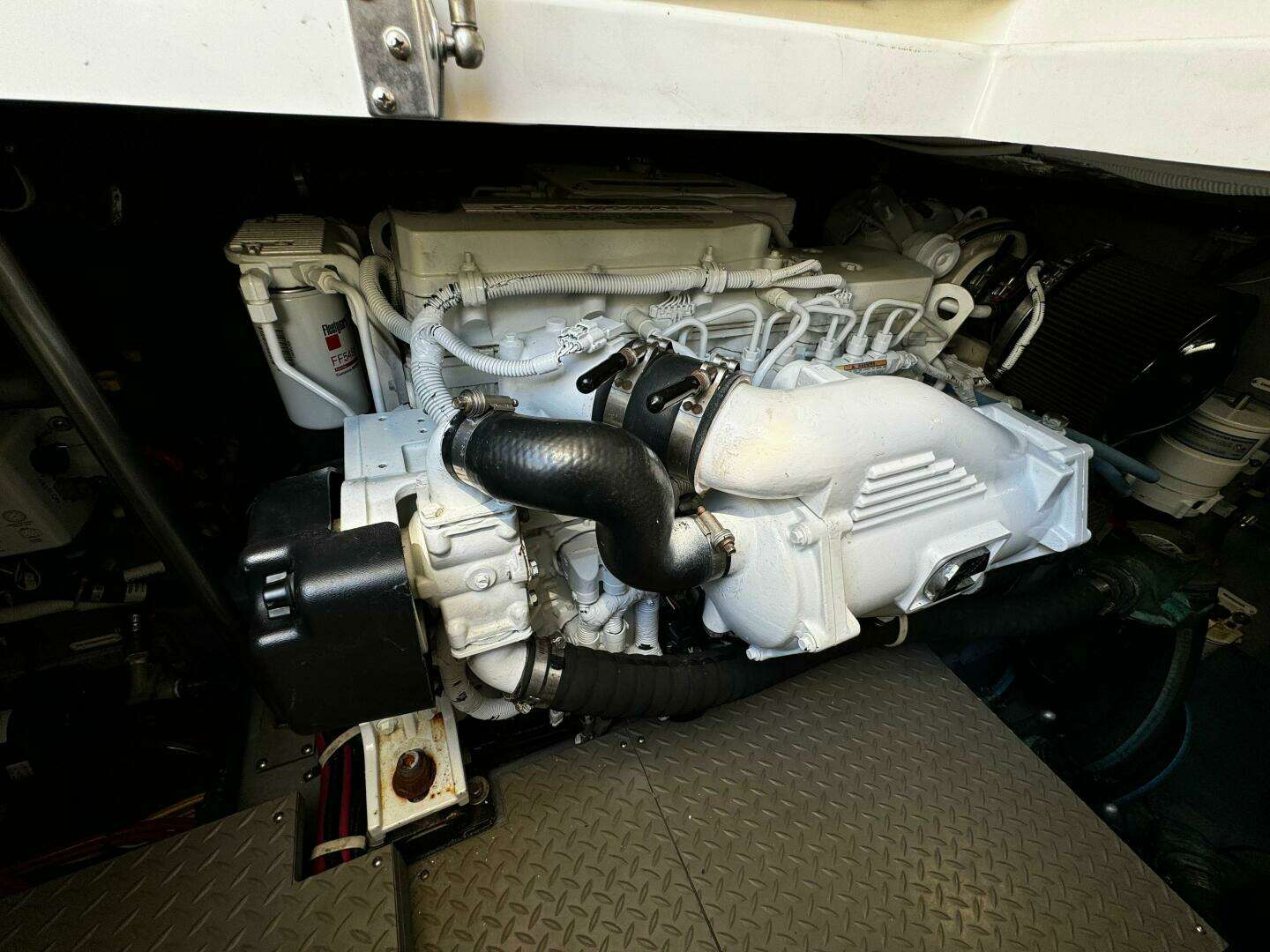 2017 Carver C40 - Image 35