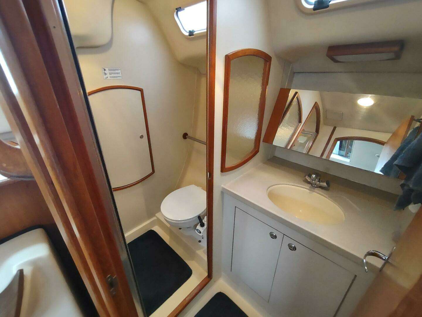 2003 Hunter — - Image 29