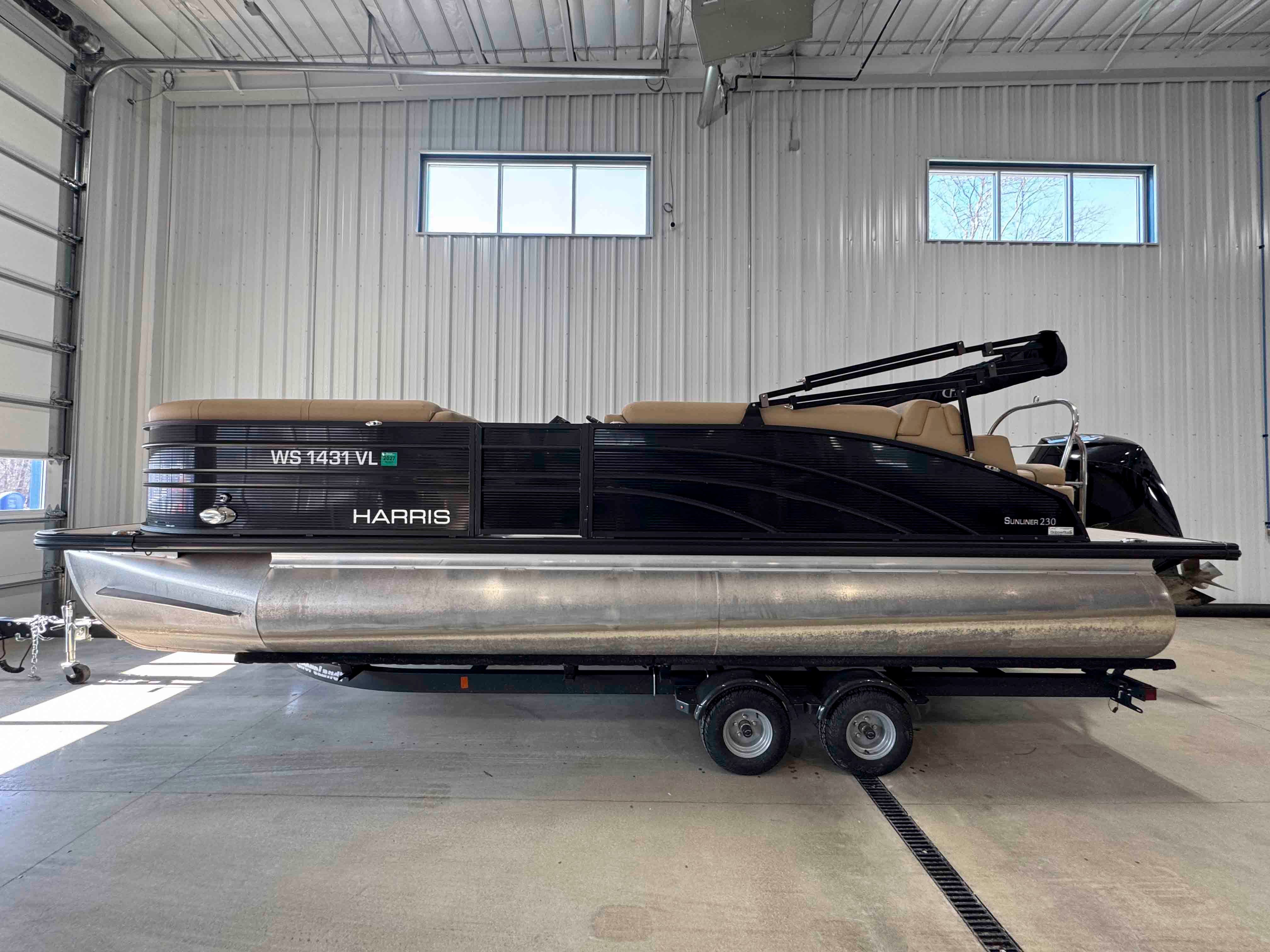 2021 Harris Sunliner 230