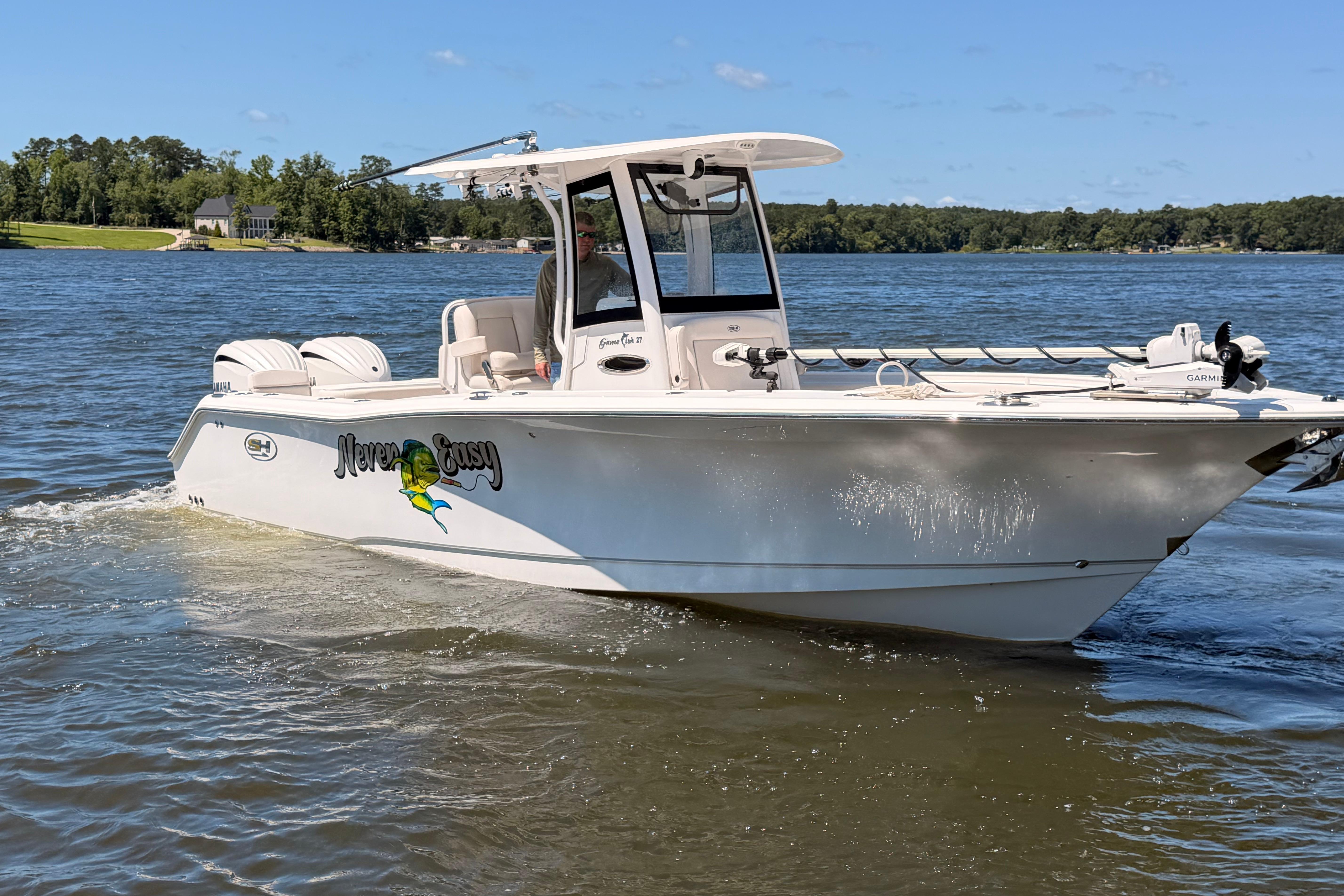 2024 Sea Hunt Gamefish 27 Coffin Box
