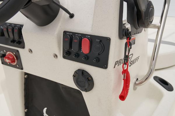 2026 Mako Pro Skiff 17 CC - 30