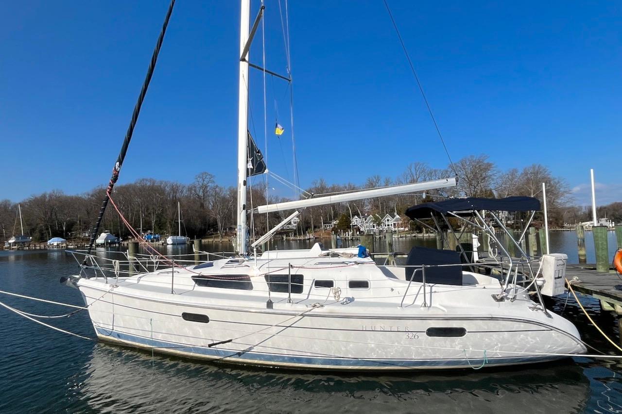 2002 Hunter 326