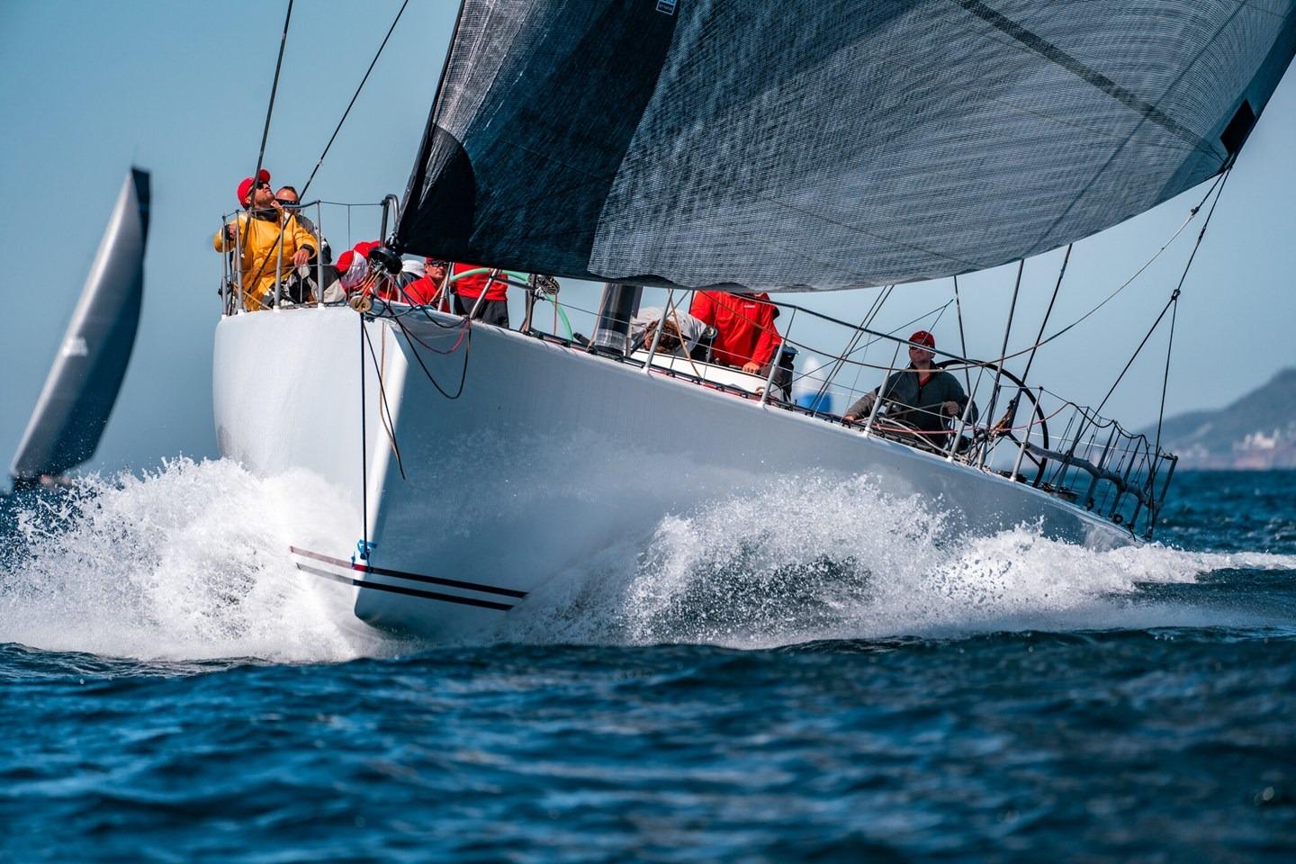 2012 Maxi 72