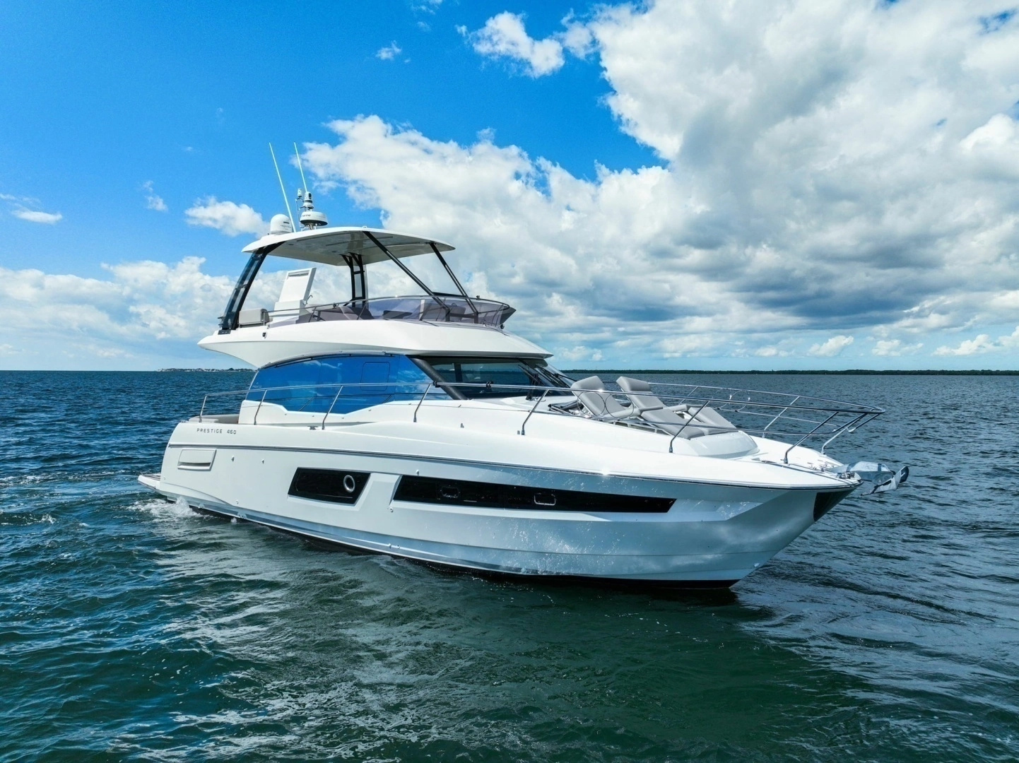 2020 Prestige 460 Flybridge - Image 7