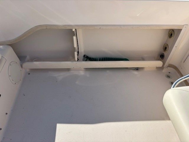 2007 Grady-White Gulfstream 232 - 16
