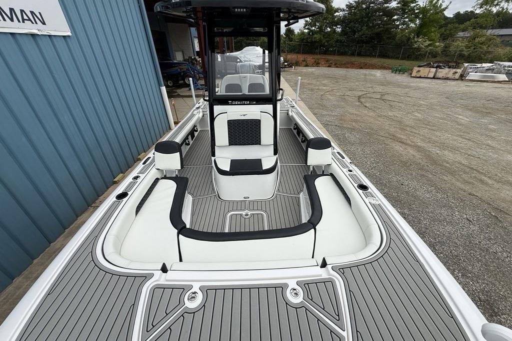 2026 Tidewater 2500 Carolina Bay boat interior with sleek seating and modern design.