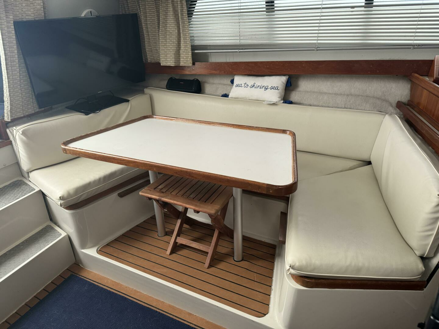 1990 Carver Mariner 3297 - Image 15