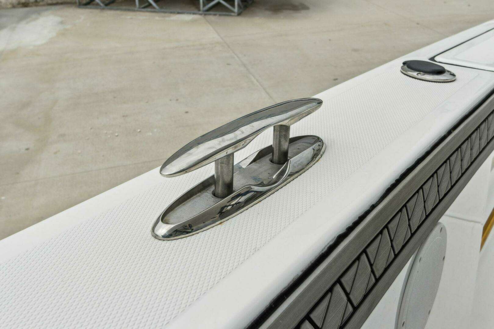 2023 Wellcraft 352 Fisherman Center Console - Image 29