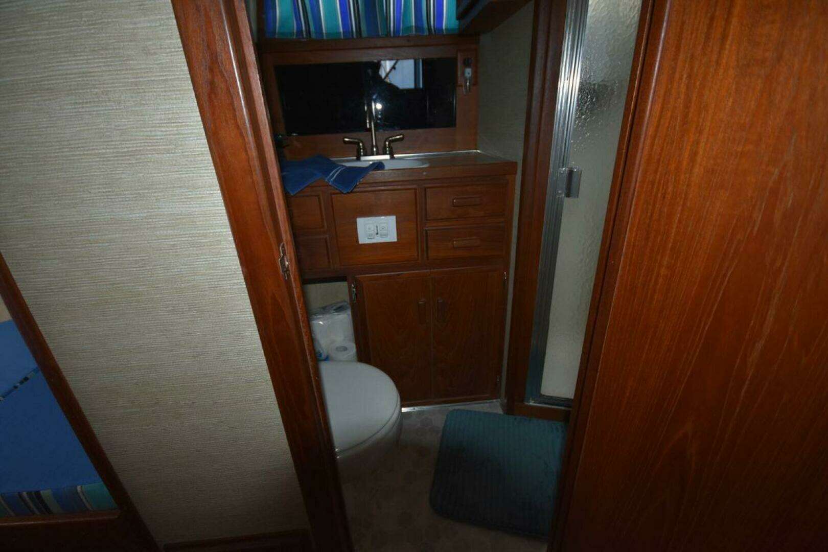 1985 Marinette 39 Double Cabin - Image 59