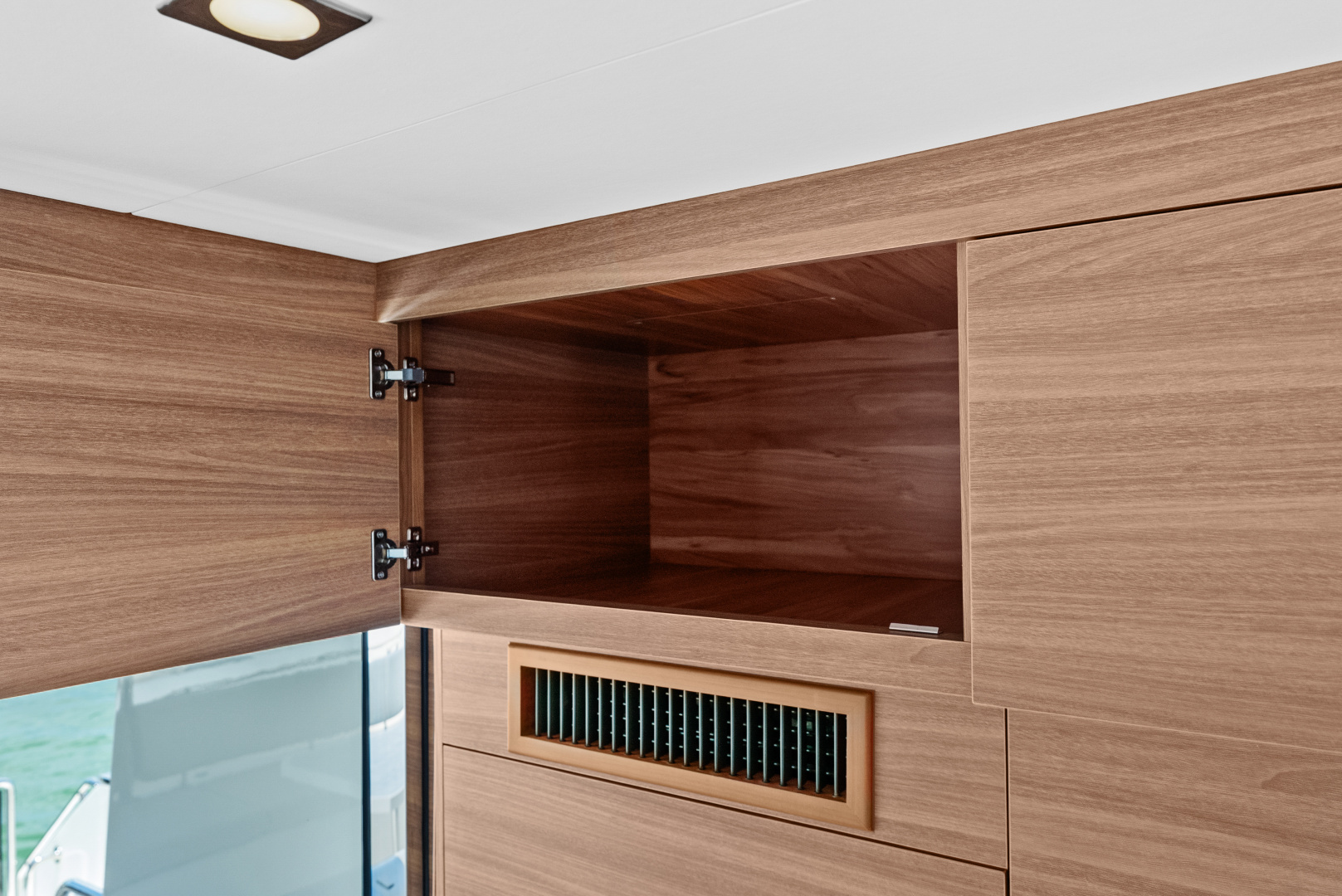 2026 Aquila 54 Yacht - Image 57