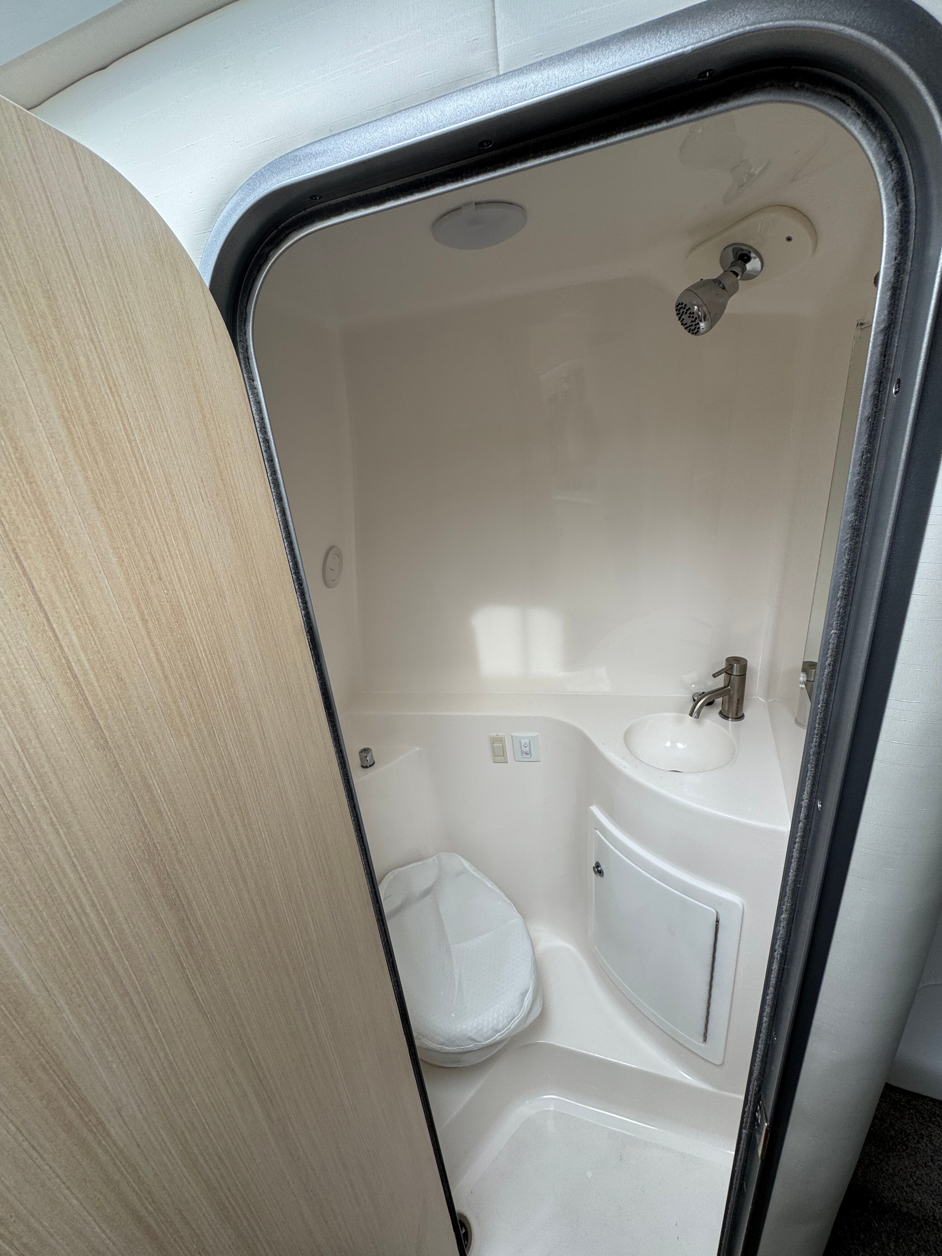 2026 REGAL 26 XO - Image 20
