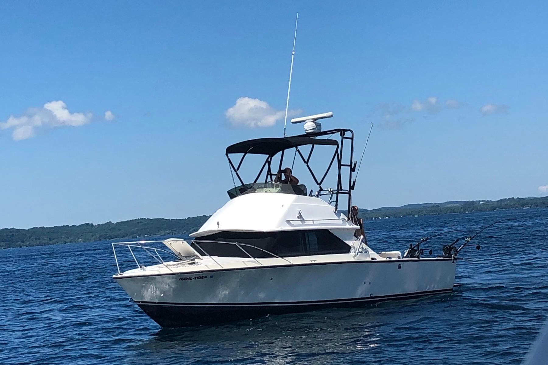 1977 Bertram 28 Flybridge