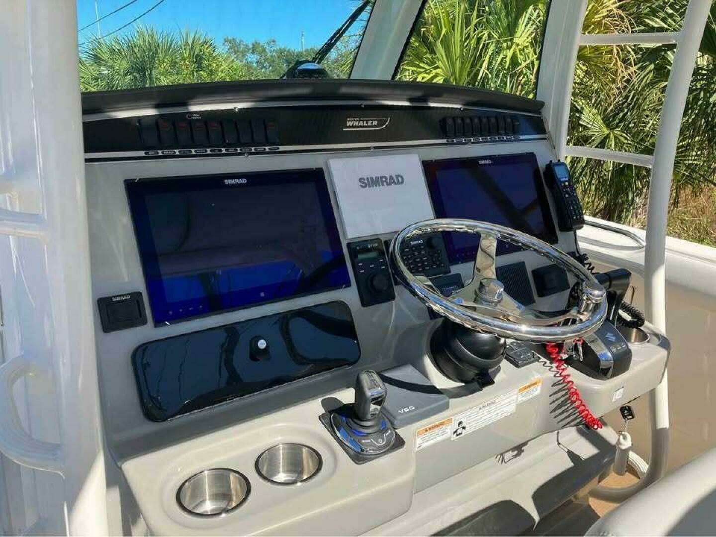 2016 Boston Whaler 350 Outrage - Image 34