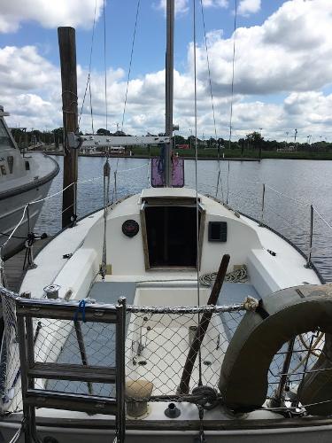 1977 C&C EnEncounter 2626 - 3