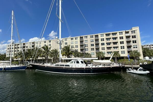 1983 Palmer Johnson Cruising Sloop