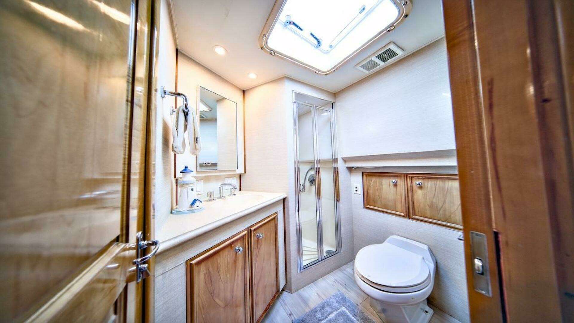 1998 Hatteras Sport Deck - Image 54