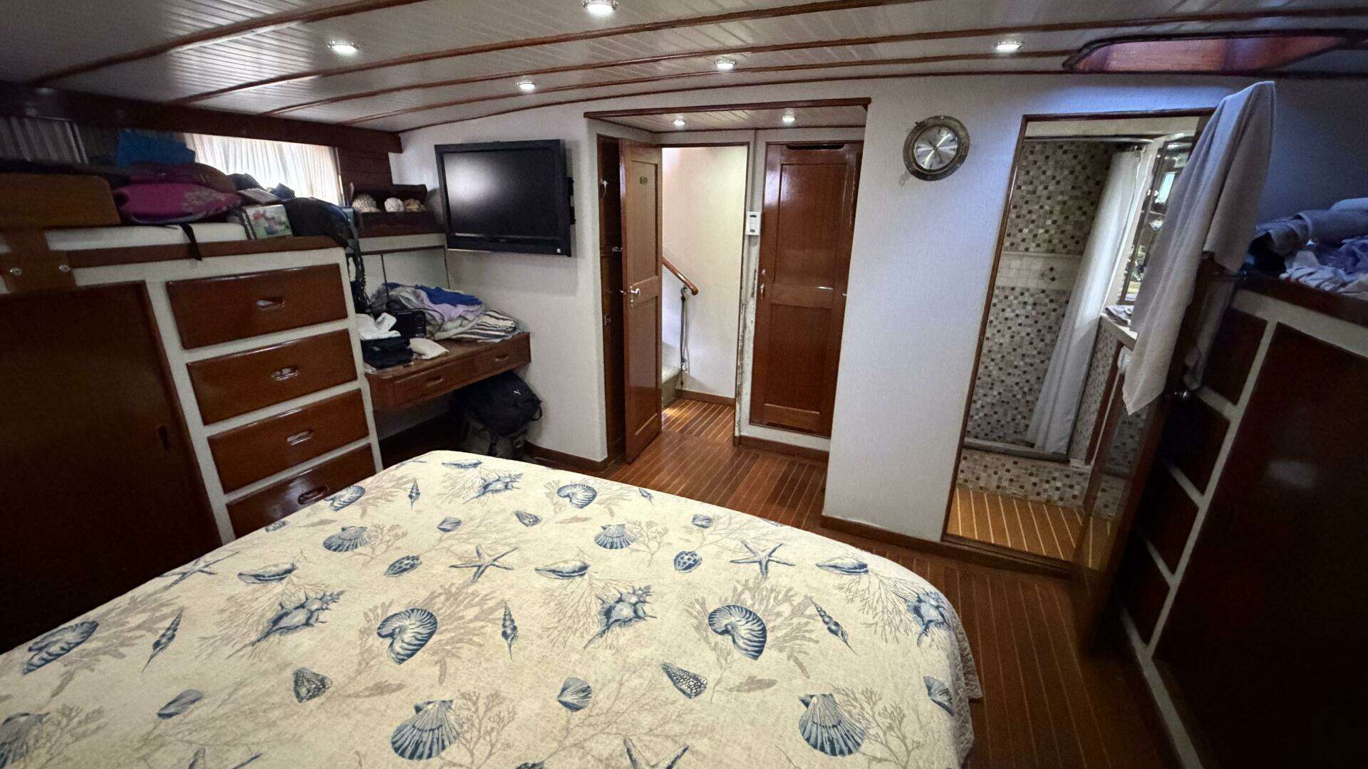 1982 Island Gypsy — - Image 65
