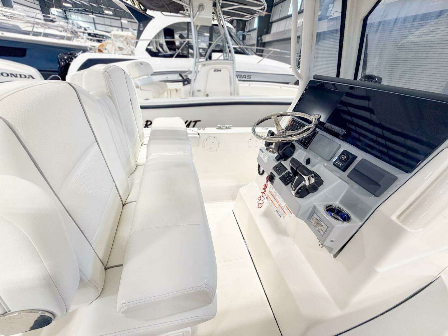 2023 Pursuit S 268 - Image 5