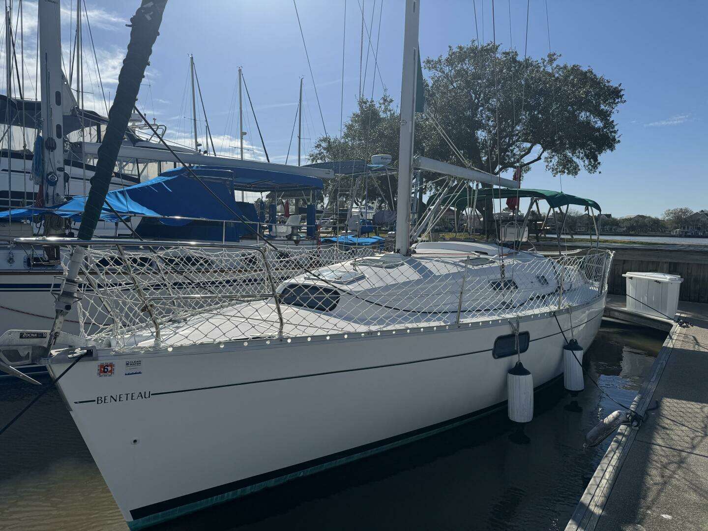1996 Beneteau Oceanis 321 - Image 3
