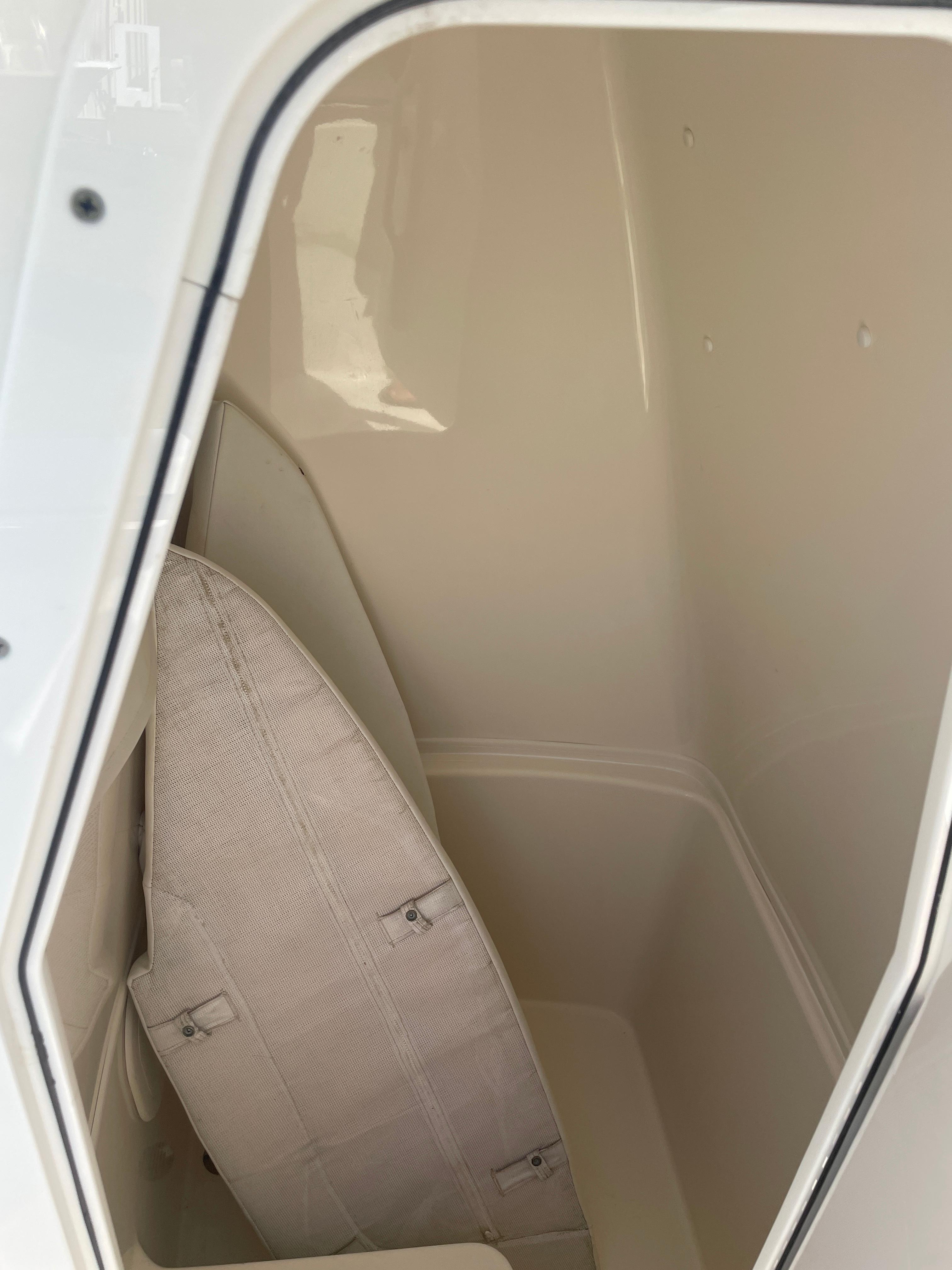 2022 Cobia 237 Center Console - 9