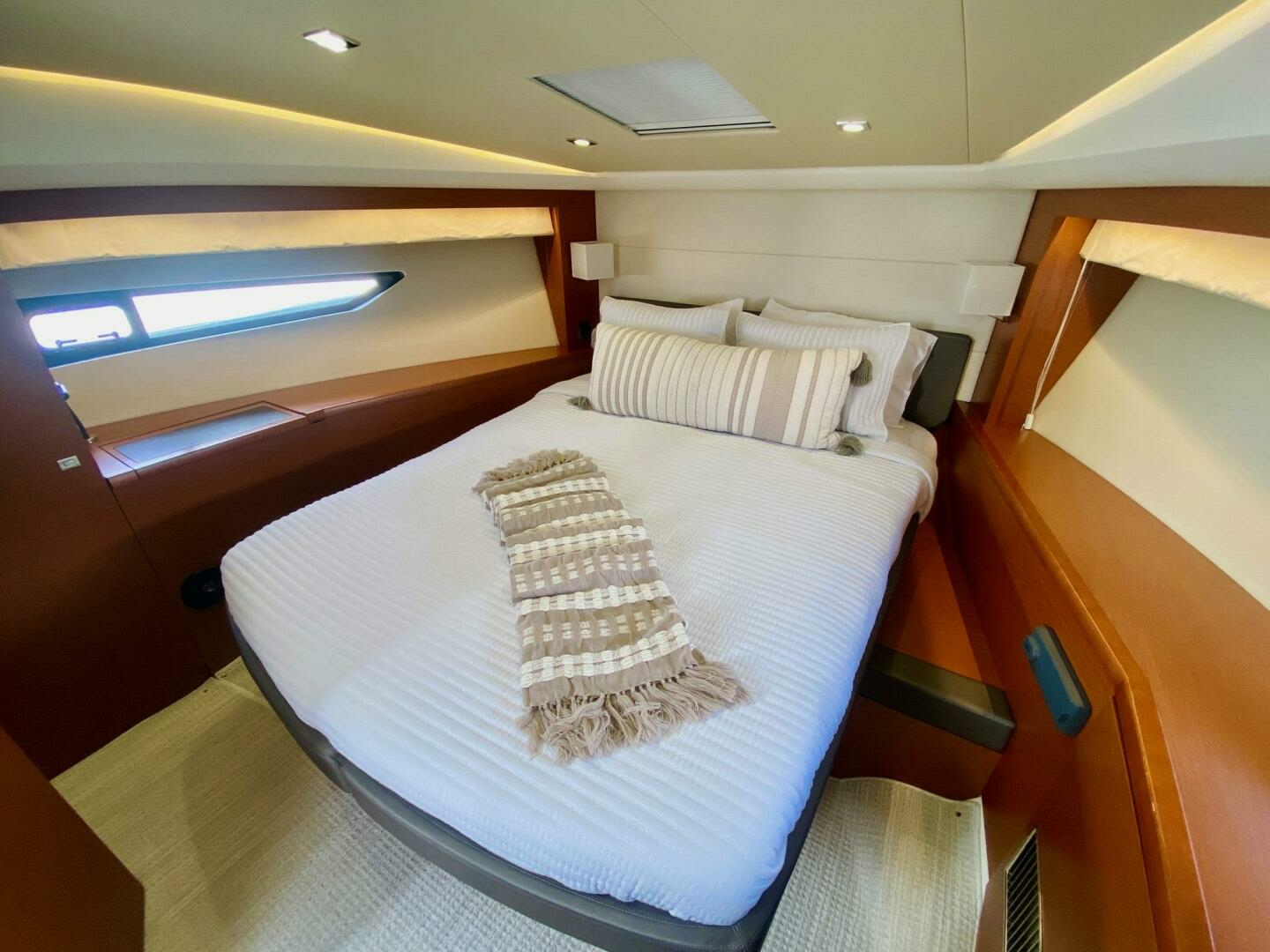 2015 Prestige 500 - Image 74