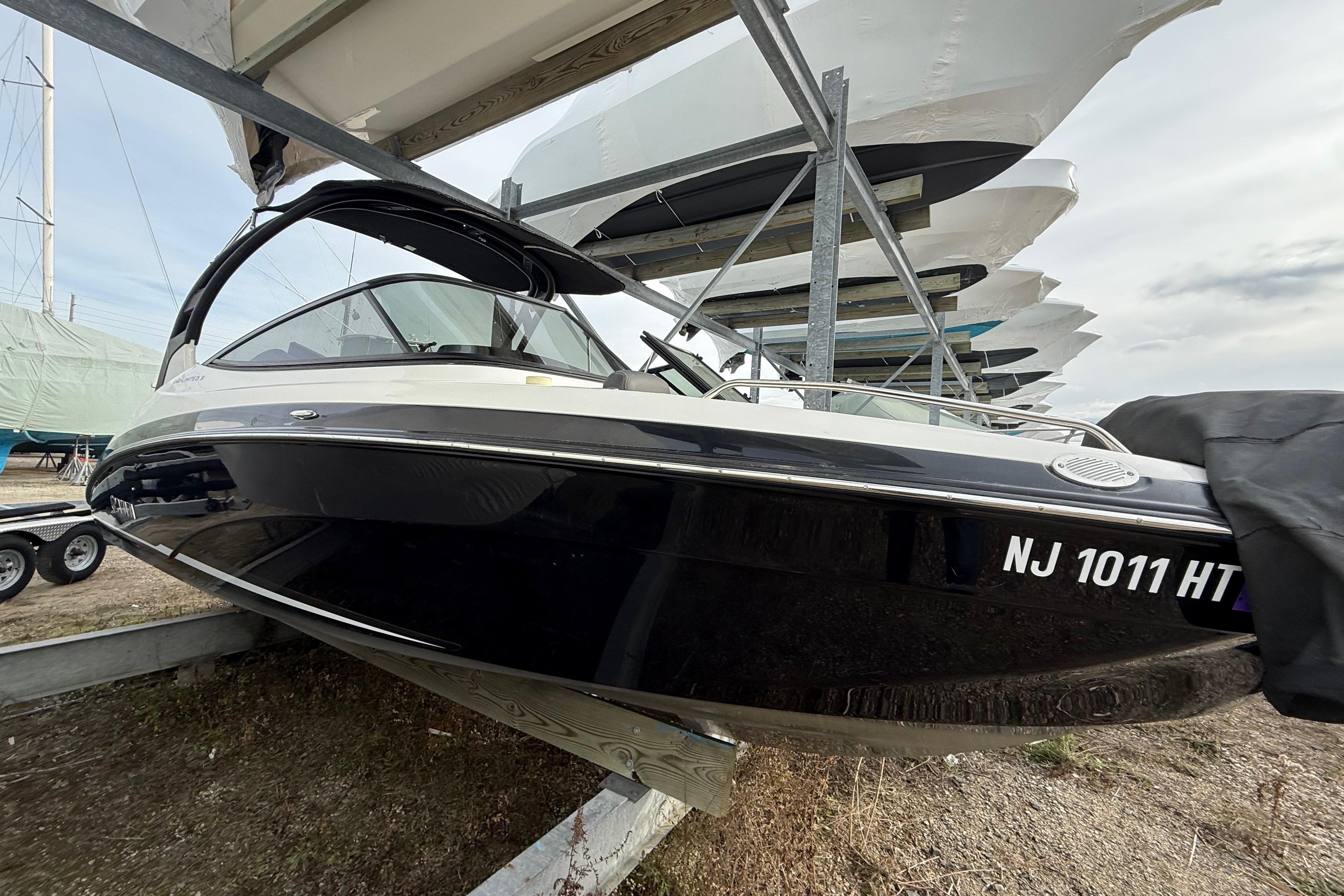 2019 Yamaha Boats 242 Limited S