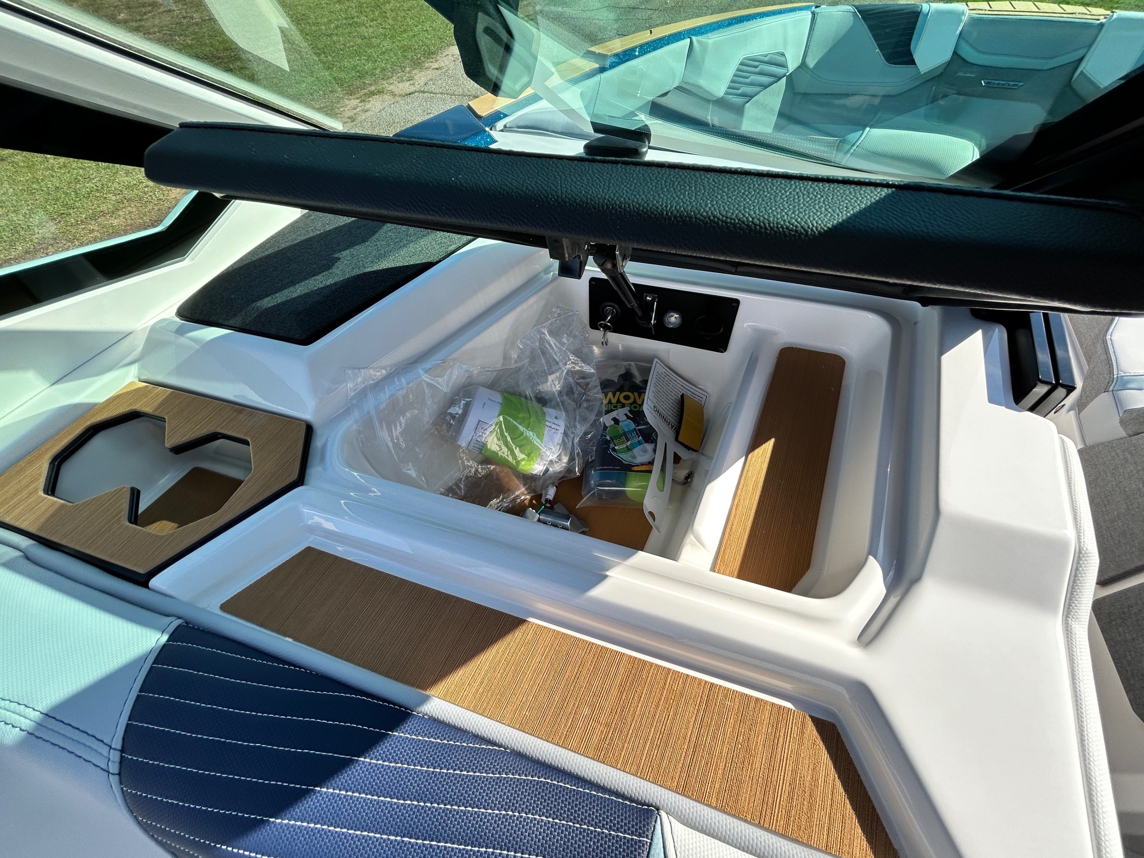 2026 MasterCraft X24 - 43