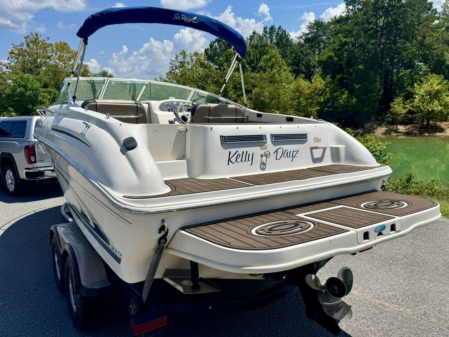 1999 Sea Ray 215 Express Cruiser - Image 20