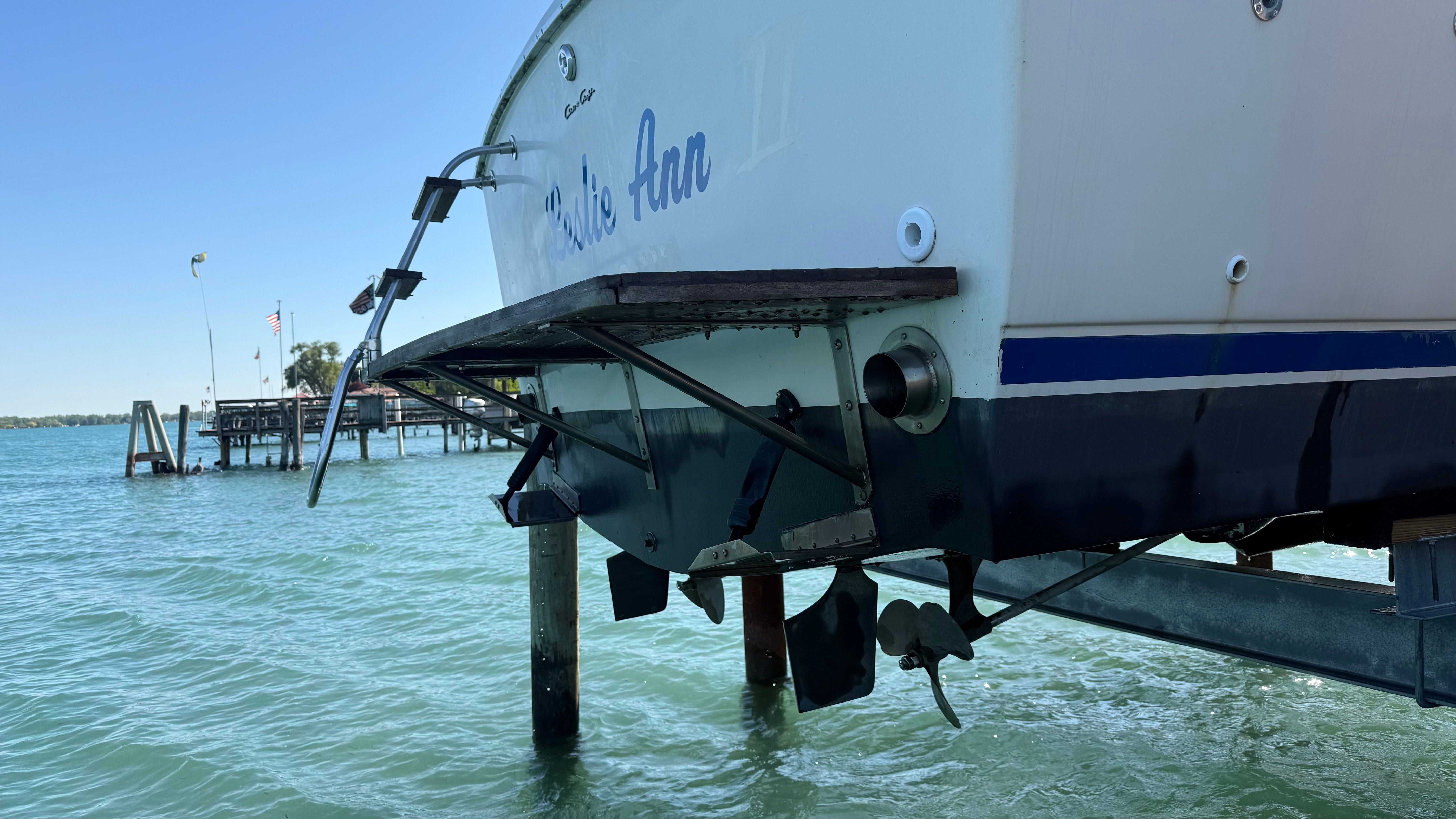1986 Chris-Craft 292 CATALINA SUNBRIDGE - 5