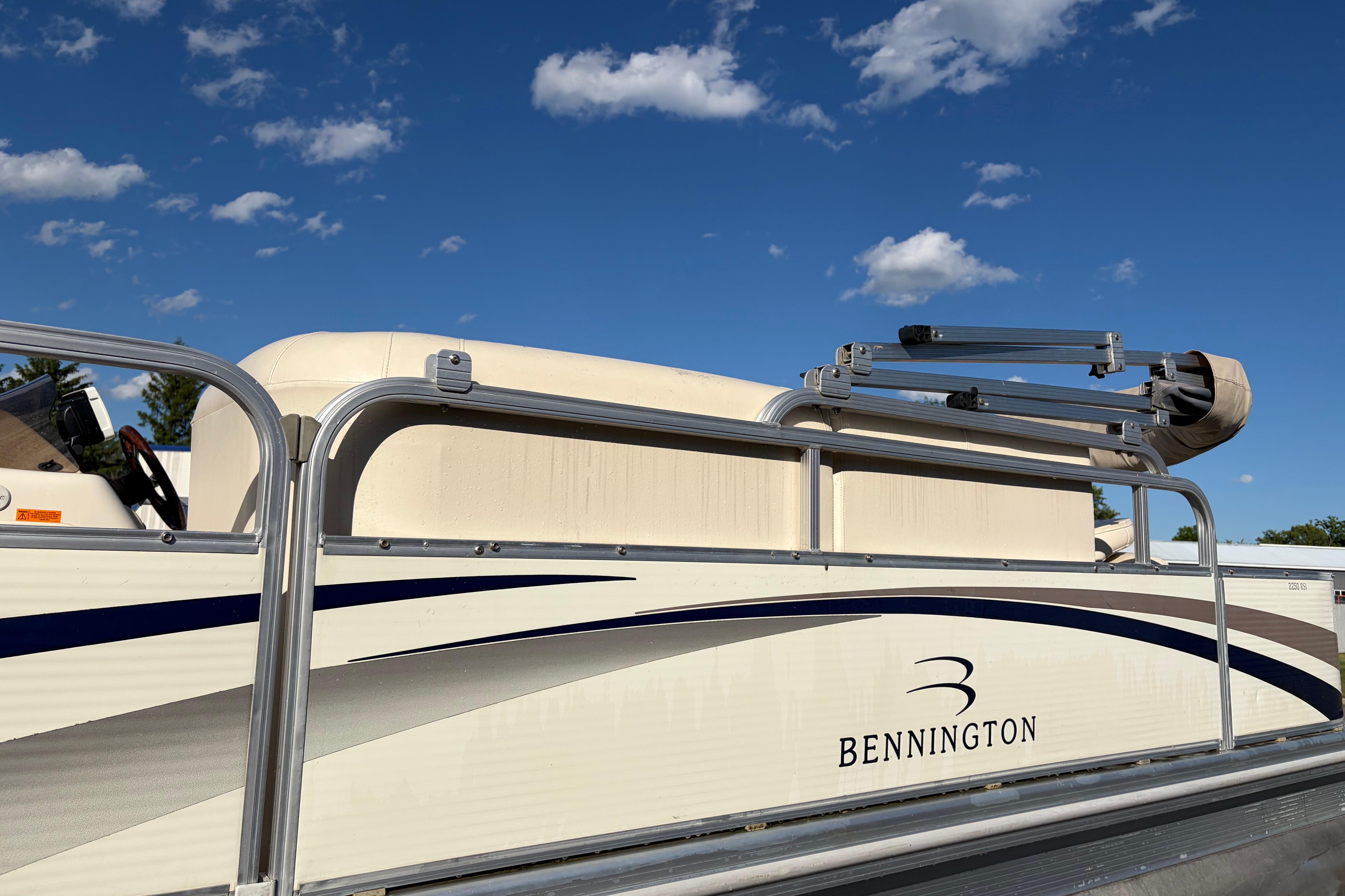 2003 Bennington 2250RSi