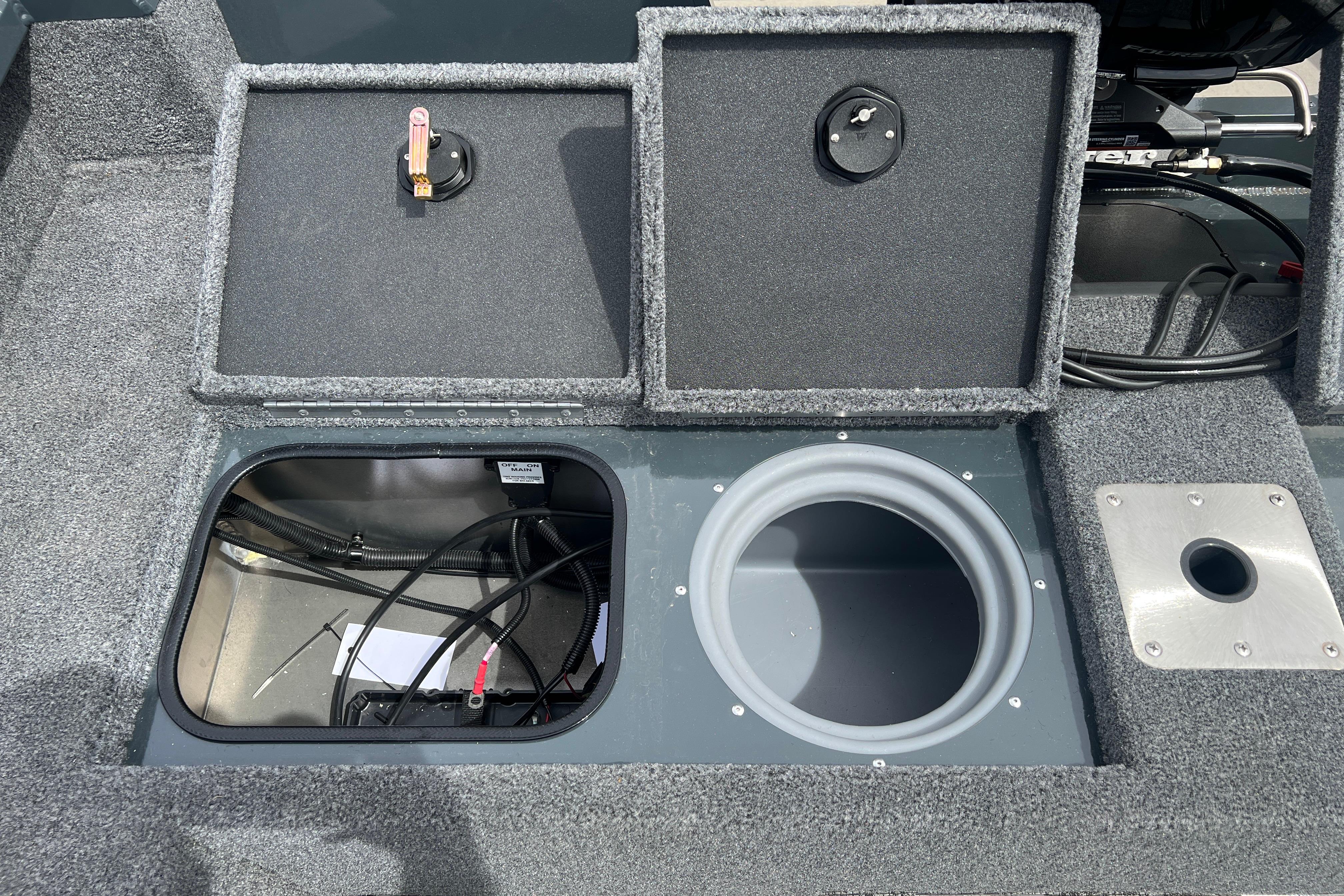 2026 Ranger VS1682SC Angler boat storage compartments and wiring details.