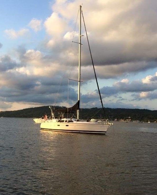 1993 Hunter Passage 42