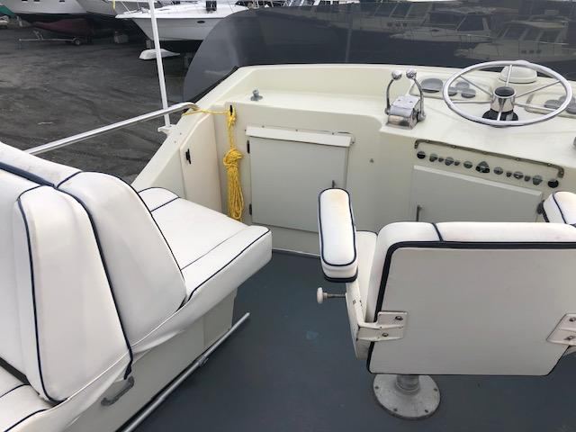 1978 Tollycraft 34 Sport Sedan - 53