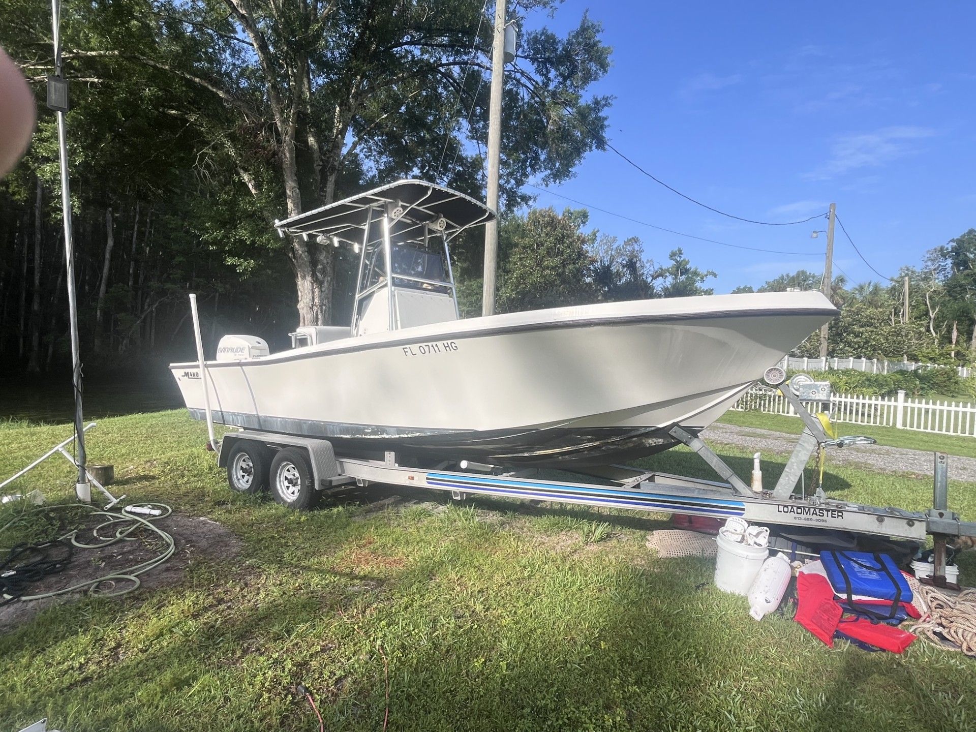 1991 Mako 231 Center Console