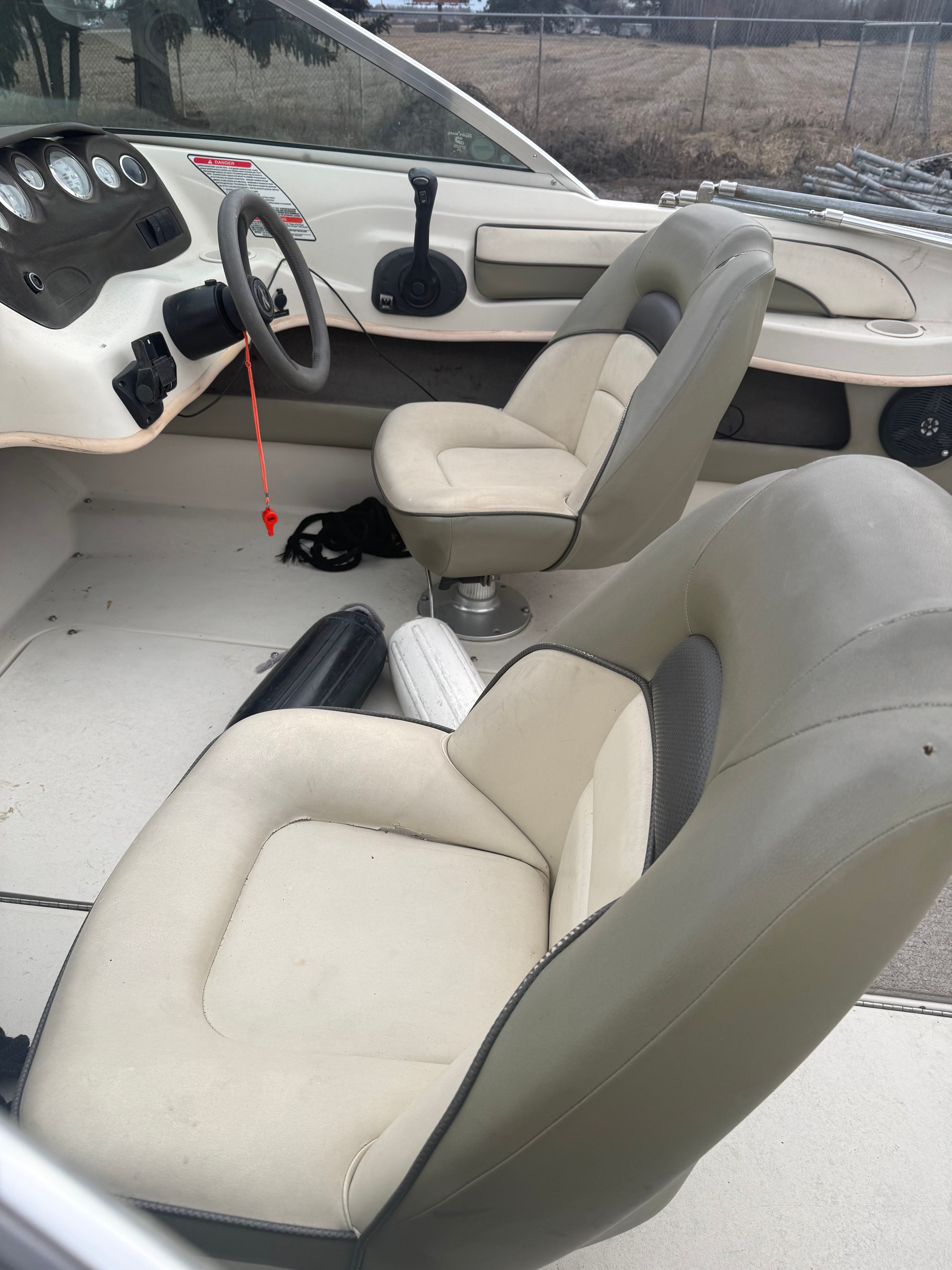 2005 Sea Ray 185 Outboard Sport - 6