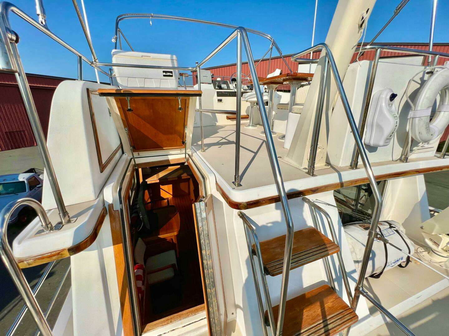 2001 Sabre Sabreline 47 - Image 26