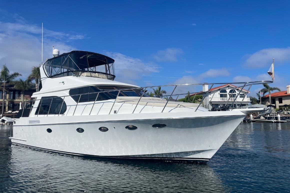 2003 Ocean Alexander 420 Sport Sedan