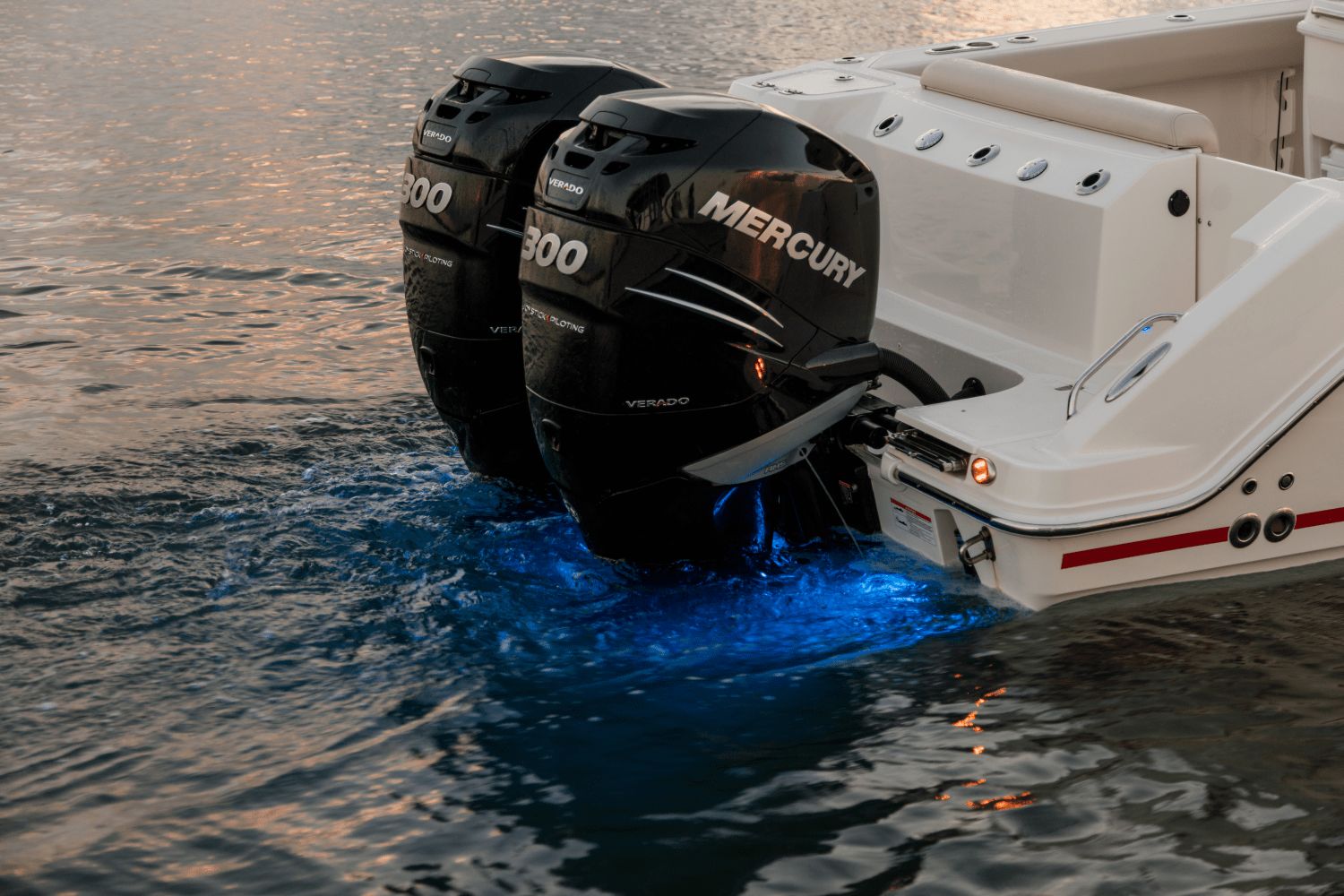 2026 Boston Whaler 280 Outrage - 123