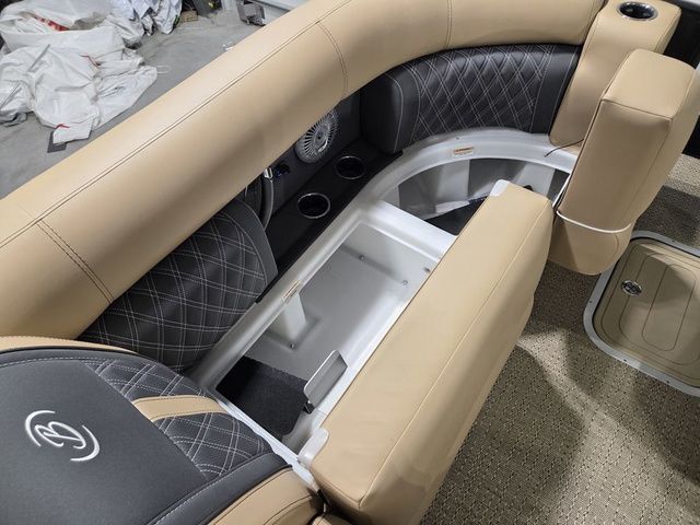 2026 BARLETTA BOATS Lusso 25UE - 32