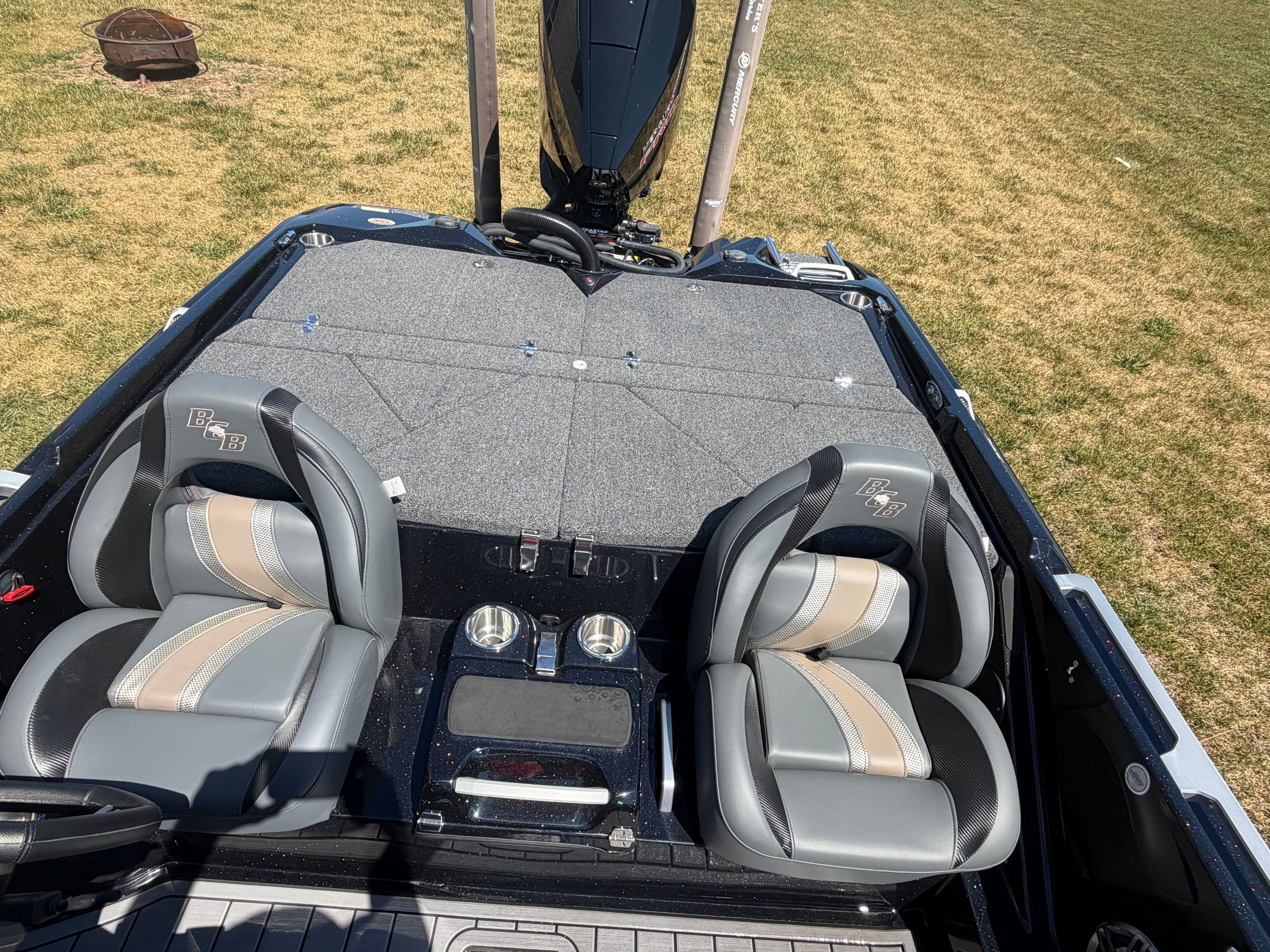 2025 Bass Cat Puma STS - 11