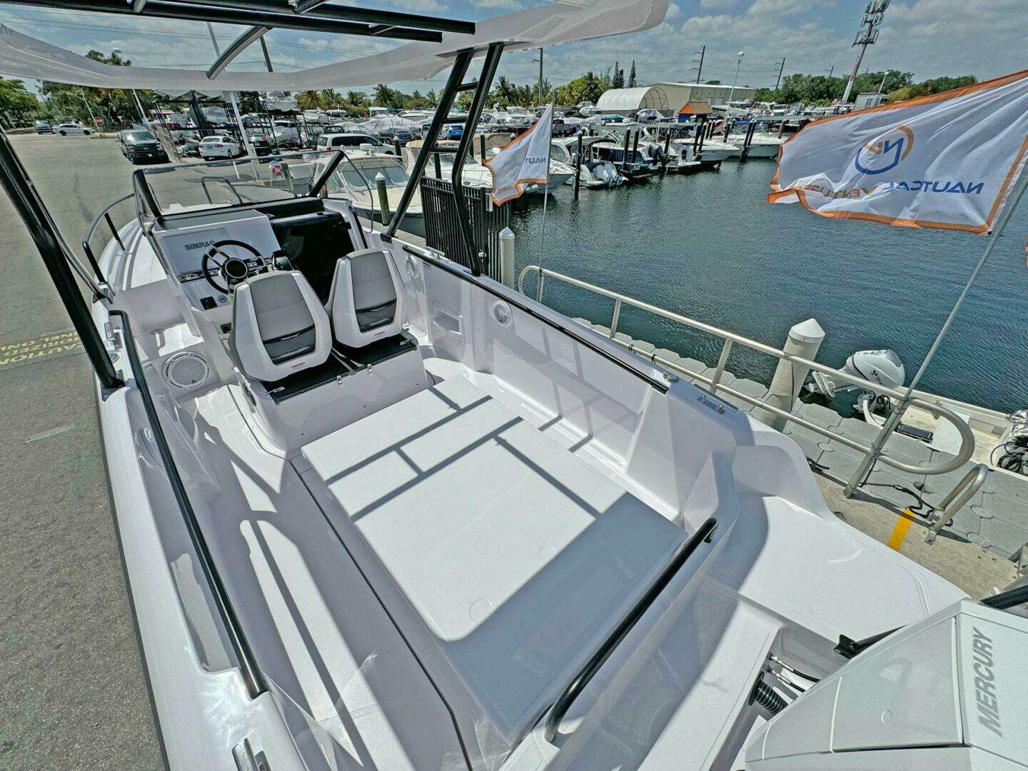 2024 Axopar 25 Cross Top - Image 5