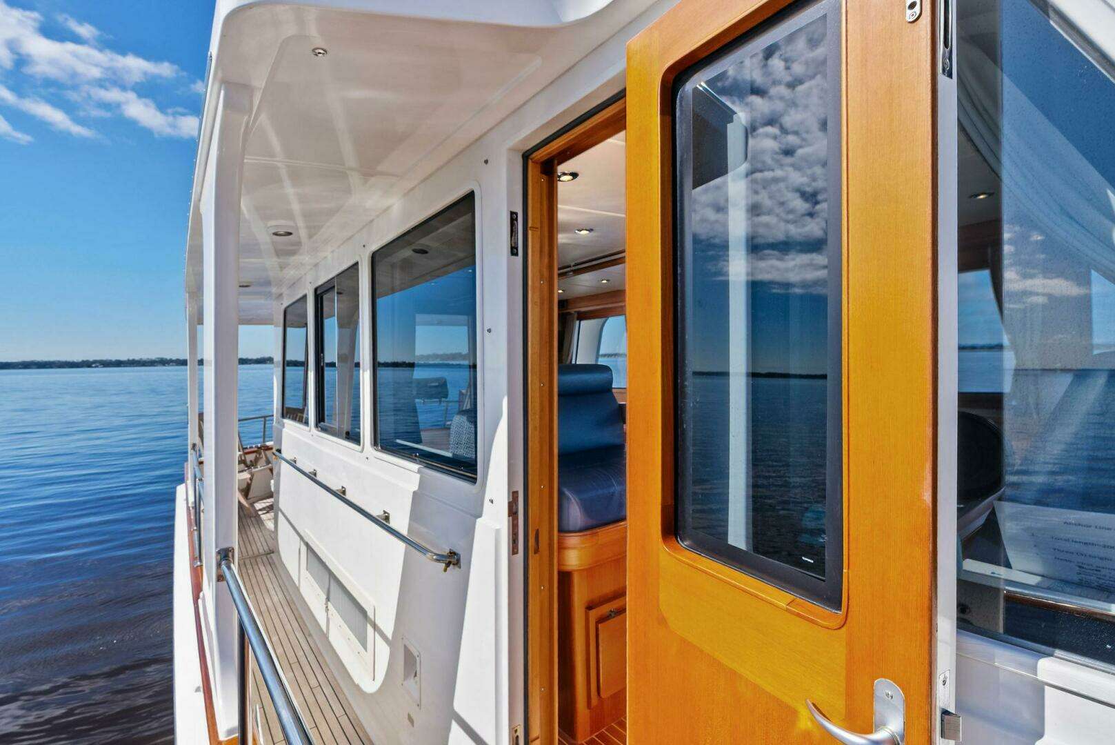 2006 Grand Banks Europa 46 - Image 12