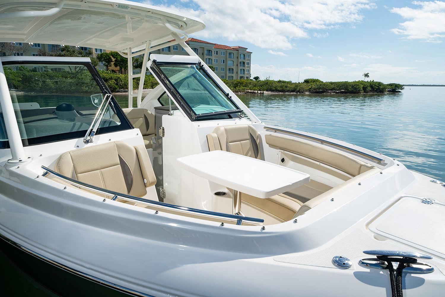 2026 Pursuit DC 266 Dual Console